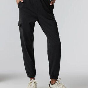 Vuori Womens Cargo Jogger